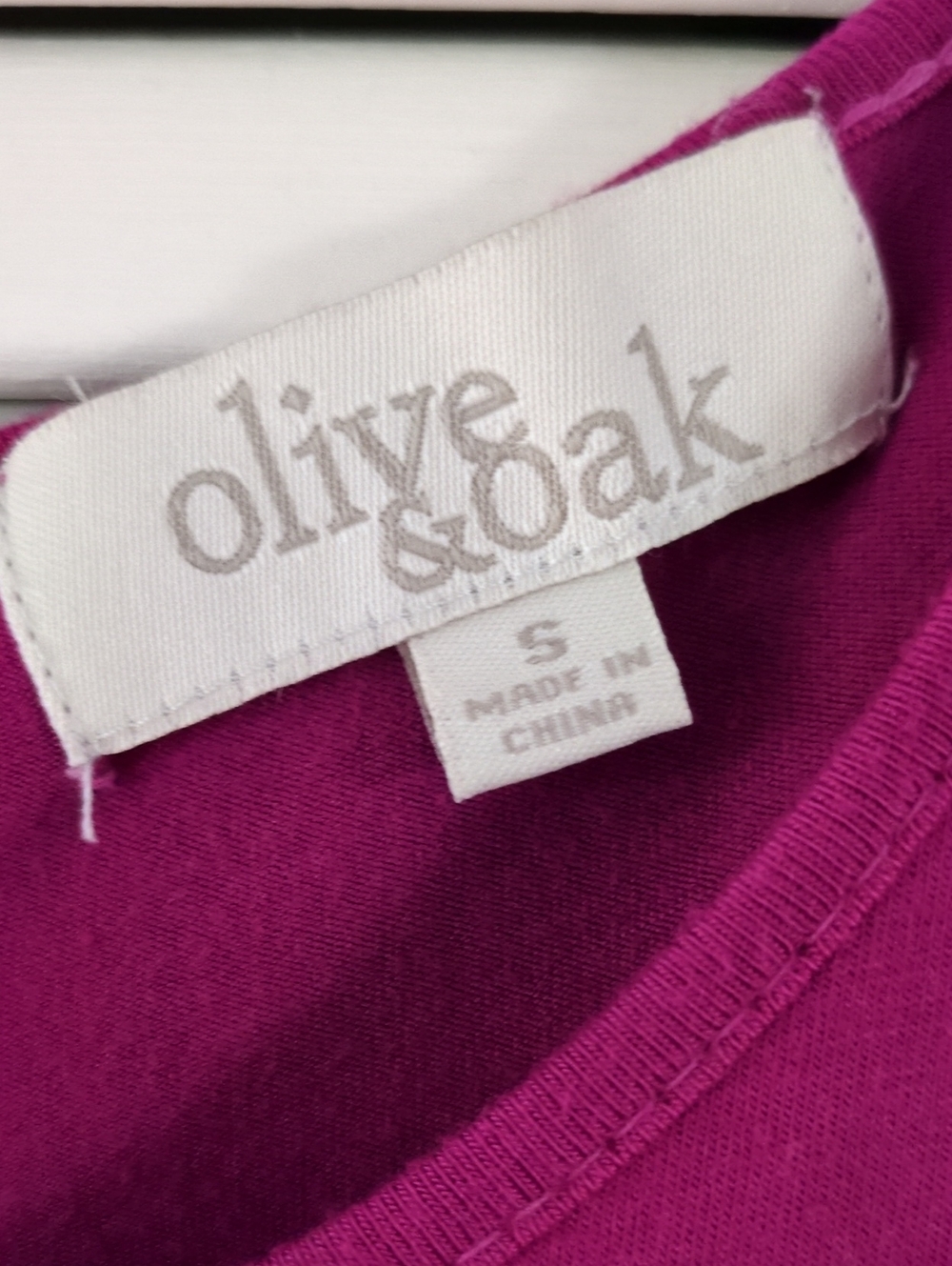 Olive & Oak Tie-Dye Scoop Neck Tank Top Blouse. Sz S Magenta/White - Picture 2 of 9